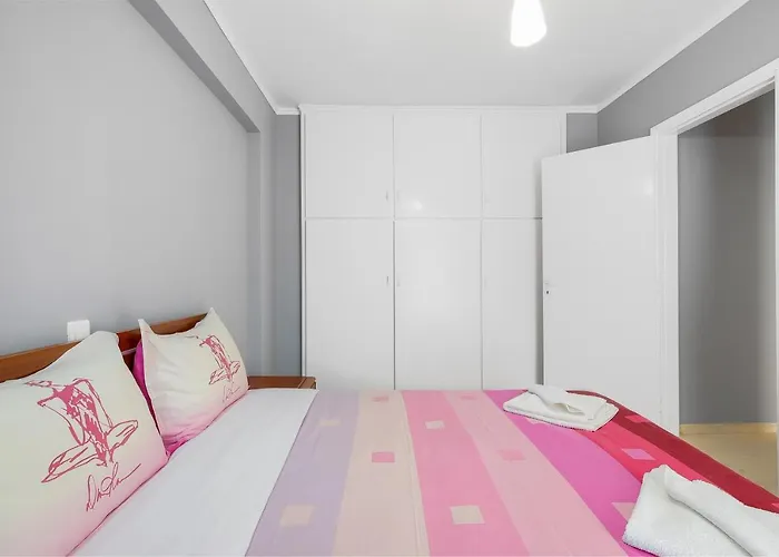 Thanasis Family Apartment